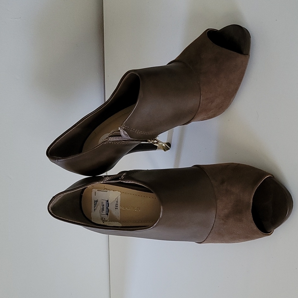 Bcbgeneration Philipsie Open Toe Heels - Size 8.5 - image 1